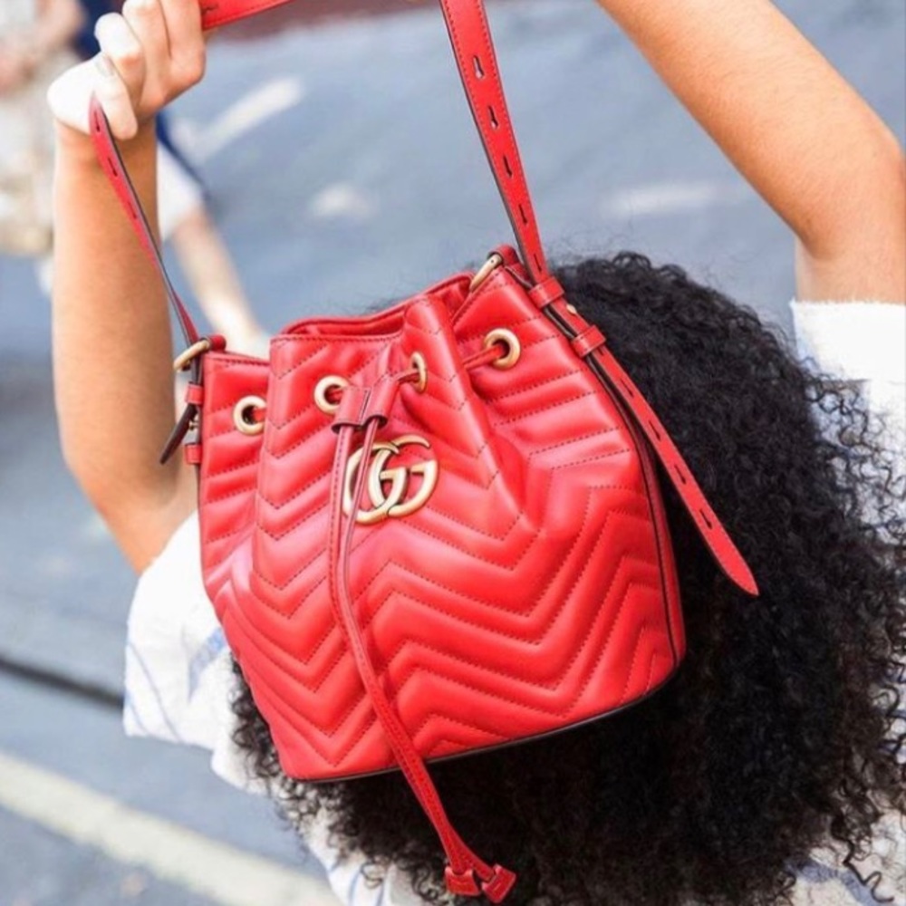 Gucci GG Marmot Matellasé Sylvie Bag in Hibiscus